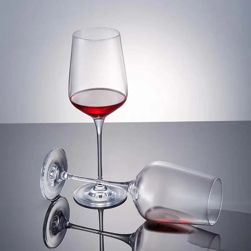 Скандинавски Ретро Iron Вино Багажник Украса Нов Европейски Стил Модни U-Форма на Гарафа с Червено Вино с 6 Стъклени Чаши, Комплект за Подарък